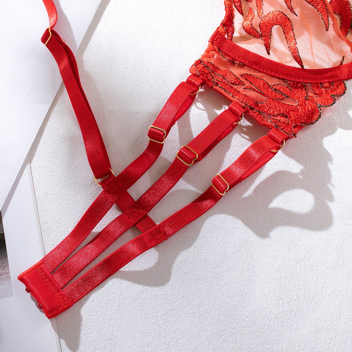 Scarlet Desire Lace Bra - NUNI X